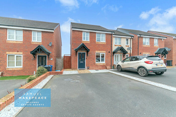 3 Bedroom End Of Terrace House For Sale In Bambury Drive, Talke, Stoke On Trent, ST7