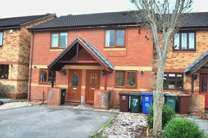 2 Bedroom Terraced House To Rent In Heron Drive, Bicester, OX26