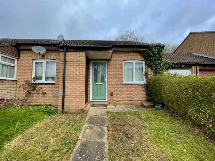 1 Bedroom Semi-Detached House To Rent In Forest Rise, Eaglestone, Milton Keynes, MK6