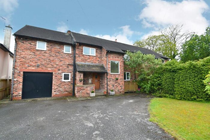 4 Bedroom Semi-Detached House For Sale In Knutsford Road, Alderley Edge, SK9
