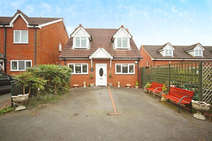 3 Bedroom Detached Bungalow For Sale In Brockhill Lane, Redditch, B97