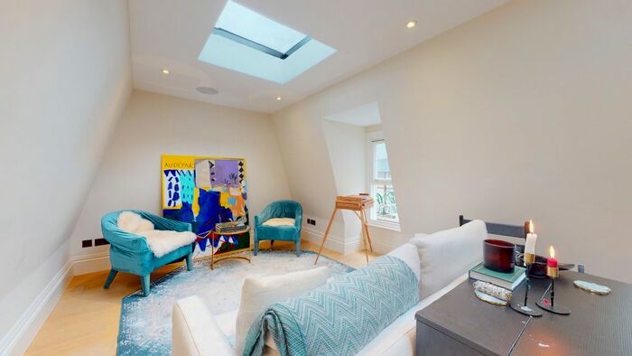 3 Bedroom Flat To Rent In Queens Gardens, London, W2