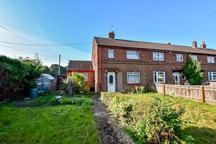 2 Bedroom Terraced House For Sale In Botley Road, Chesham, HP5