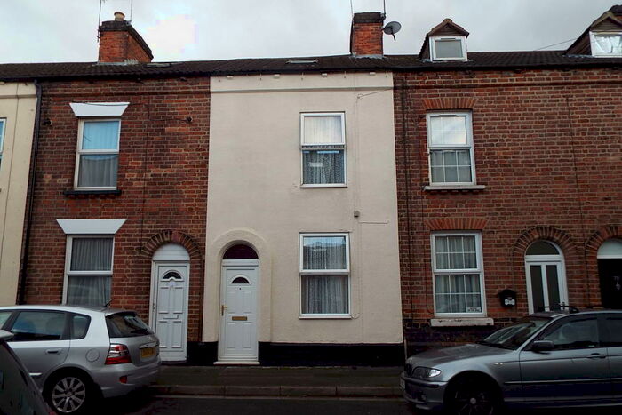 3 Bedroom House To Rent In Napier Street, Burton On Trent., DE14