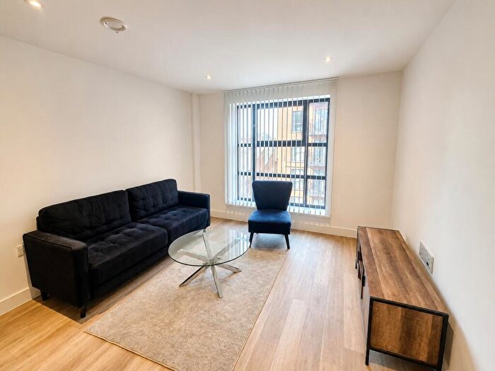 2 Bedroom Apartment To Rent In Digbeth Square, Bradford Street, Birmingham, B12