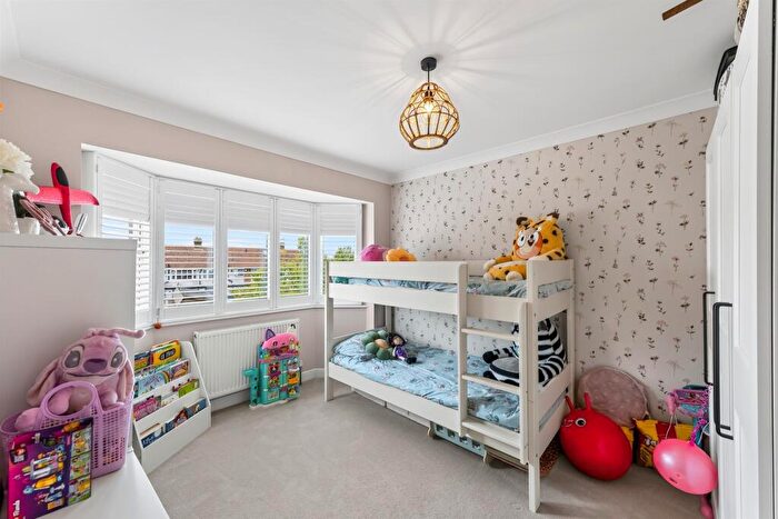 3 Bedroom Terraced House For Sale In Dudley Drive, Morden, SM4