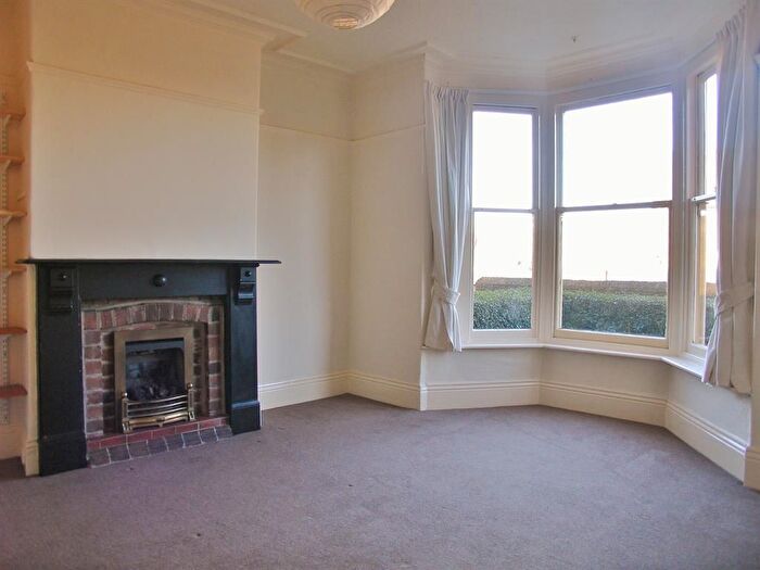 3 Bedroom Terraced House To Rent In Junction Road, Sheffield, S11