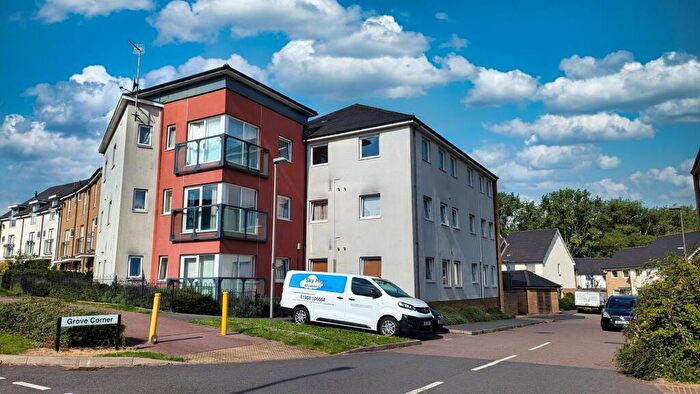 2 Bedroom Apartment To Rent In Top Fair Furlong, Redhouse Park, MK14