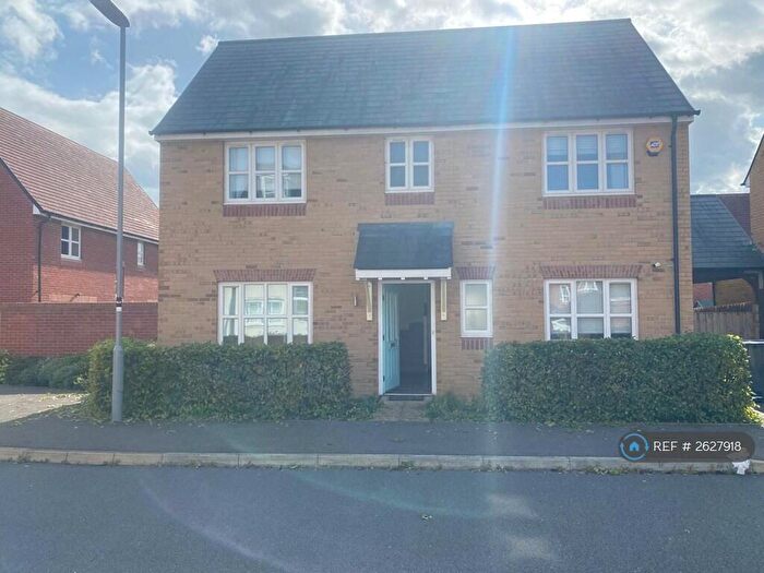 3 Bedroom Detached House To Rent In Aureol Lane, Milton Keynes, MK10