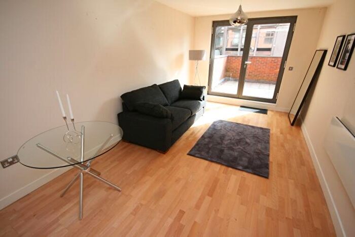 2 Bedroom Apartment To Rent In Rossetti Place, Lower Byrom Street Manchester, M3