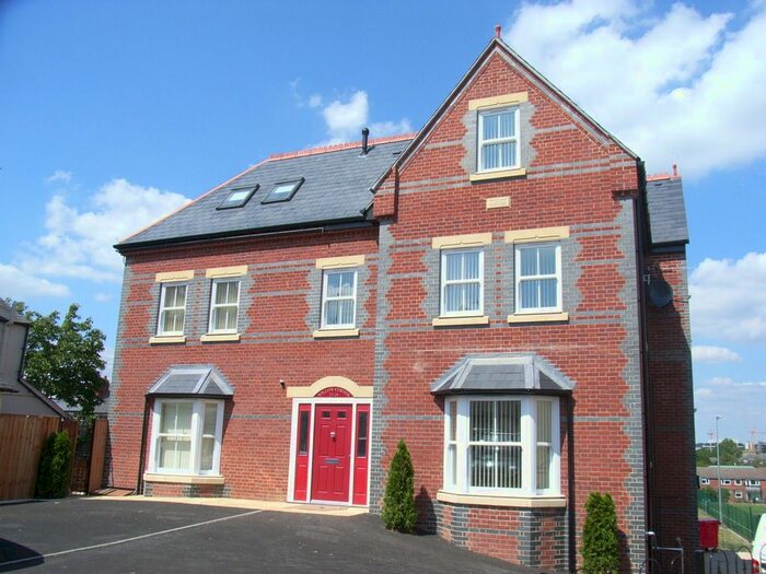 1 Bedroom Flat To Rent In Willow Corner, A Highgrove Street, Reading, Berkshire, RG1