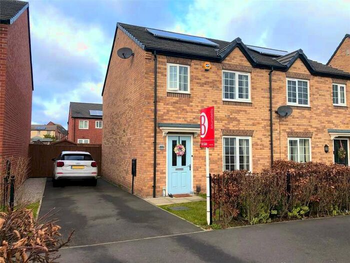 3 Bedroom SemiDetached House For Sale In 101 Highfield Lane, Waverley