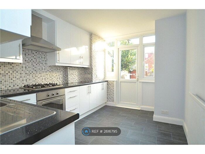 3 Bedroom Terraced House To Rent In Stanley Road, Harrow, HA2