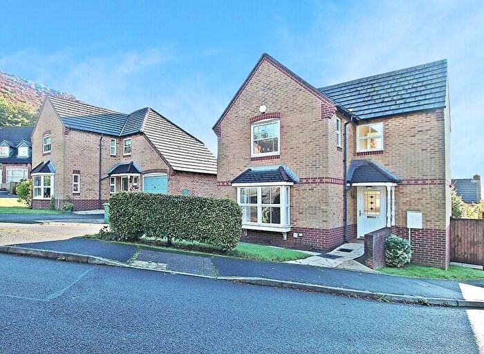 3 Bedroom Detached House For Sale In Dan Y Graig Heights, Talbot Green, Pontyclun, Rhondda Cynon Taff., CF72