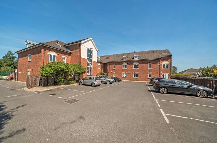 2 Bedroom Flat To Rent In Poplar Court, York, YO26