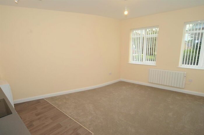 1 Bedroom Flat To Rent In Manchester Road, Warrington, WA1