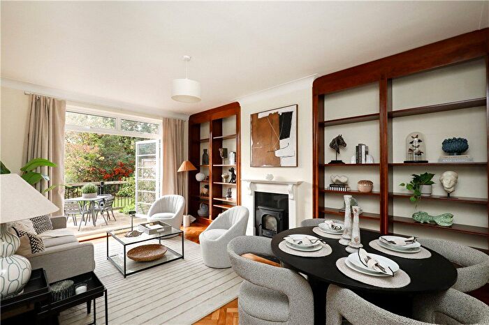 3 Bedroom Flat For Sale In Draxmont Court, Draxmont, SW19