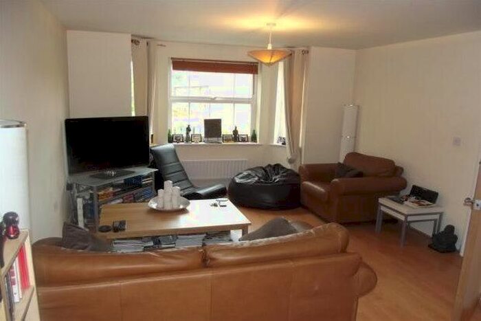 2 Bedroom Flat To Rent In Hertford Apartments, Warrington, WA2