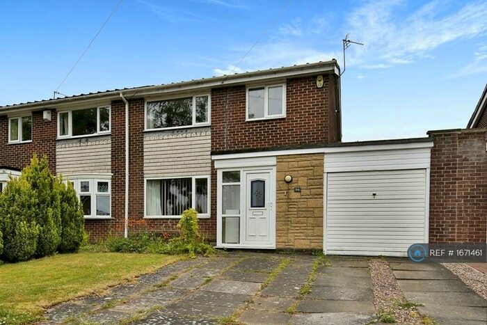 3 Bedroom Semi-Detached House To Rent In Canterbury Road, Durham, DH1