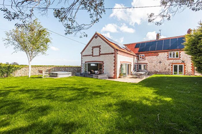 7 Bedroom Detached House For Sale In High Street, Thornham, PE36