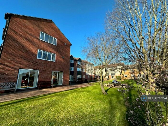 1 Bedroom Flat To Rent In Victoria Road, Chelmsford, CM1