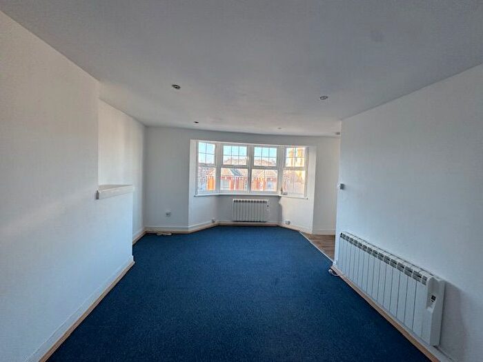2 Bedroom Flat To Rent In Sweyn Road, Margate, CT9