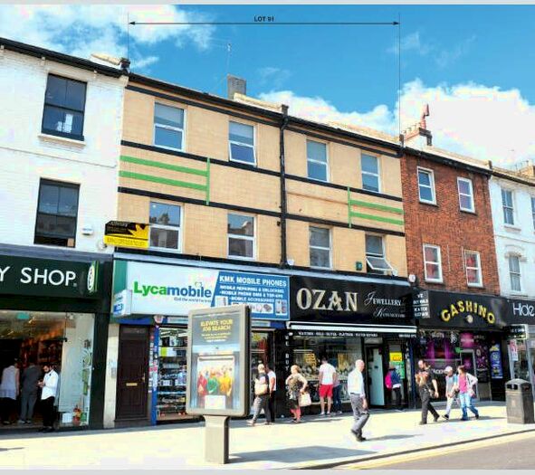 2 Bedroom Flat To Rent In High Road, London, N22