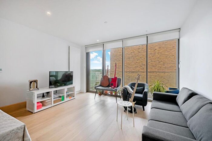 1 Bedroom Apartment For Sale In Commodore House, Royal Wharf, E16