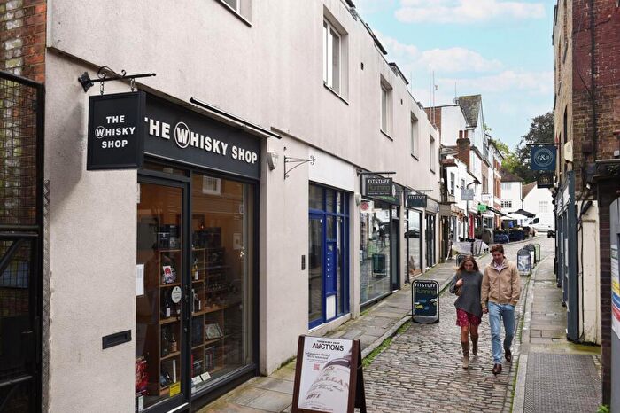 Apartment To Rent In Woolpack House, Chapel Street, Guildford, GU1