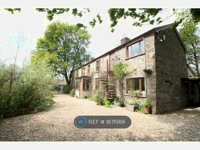 Studio To Rent In Old Tram Lane, Tredegar, NP22