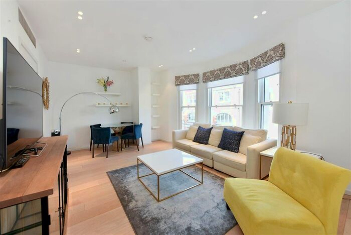 4 Bedroom Flat For Sale In Conduit Street, London, W1S