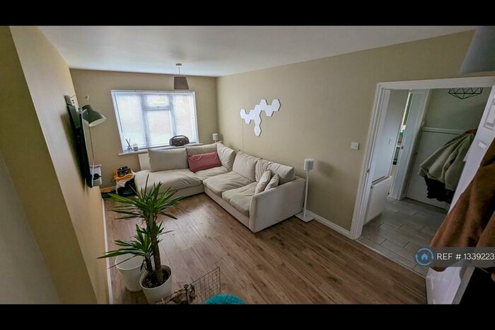 2 Bedroom Semi-Detached House To Rent In Forest Moor Road, Darlington, DL1