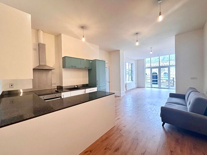 1 Bedroom Flat To Rent In - Pearson Park, Hull, HU5