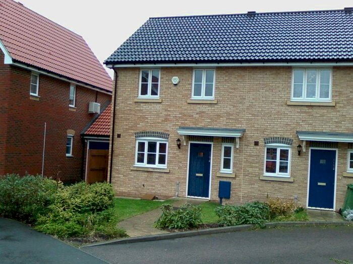3 Bedroom House To Rent In Lacock Gardens, Maidstone, ME15