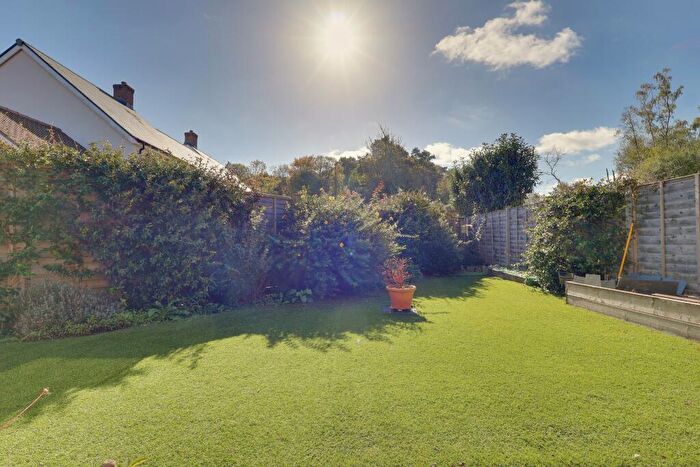 2 Bedroom Semi-Detached Bungalow For Sale In Deerleap Lane, Rowlands Castle, PO9