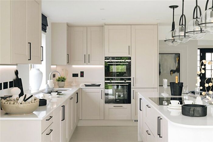 5 Bedroom Detached House For Sale In Hayfield Lodge, Over, Cambridge, CB24