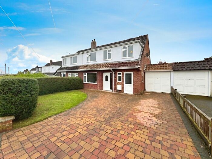 4 Bedroom Semi-Detached House For Sale In Ashley Place, Warminster, BA12