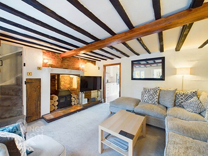 2 Bedroom Cottage For Sale In Norwich Road, Tacolneston, Norwich, NR16
