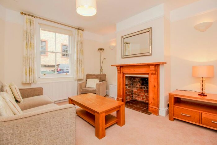 3 Bedroom Terraced House To Rent In Hart Street, Jericho, OX2