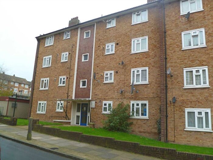 1 Bedroom Flat To Rent In Dahlia Road, Abbey Wood, SE2