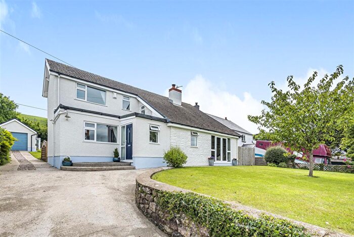 3 Bedroom Detached House For Sale In Llanmadoc, Gower, Swansea, SA3