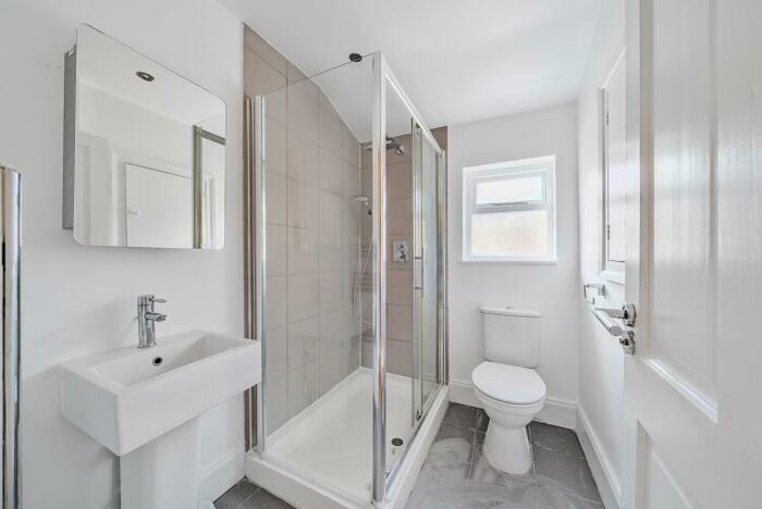 4 Bedroom House To Rent In Tresco Road Peckham, SE15