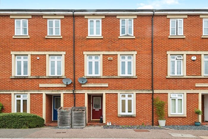 4 Bedroom Detached House For Sale In Royal Earlswood Park, Redhill, Surrey, RH1