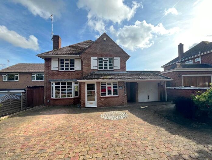 3 Bedroom Detached House For Sale In Staverton Road, Daventry, Northamptonshire, NN11