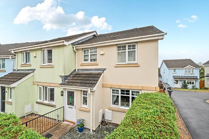 3 Bedroom End Of Terrace House For Sale In Chestnut Crescent, Chudleigh, TQ13