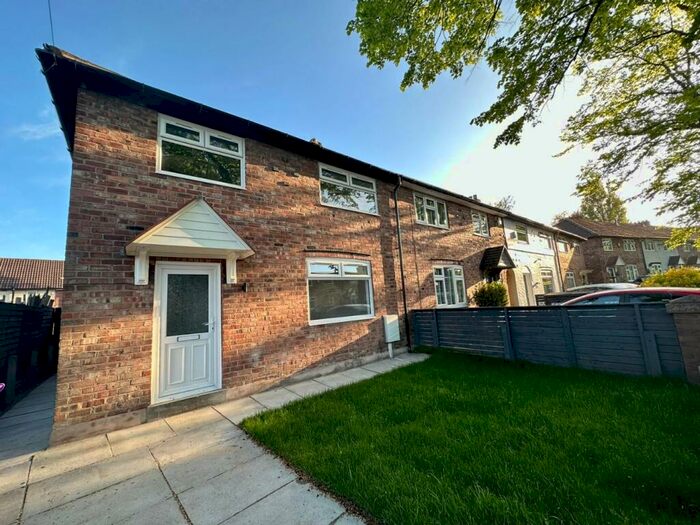 3 Bedroom Semi-Detached House To Rent In Inner Forum, Norris Green, Liverpool, L11