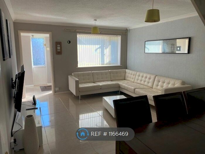 2 Bedroom Semi-Detached House To Rent In Bulwell, Nottingham, NG6