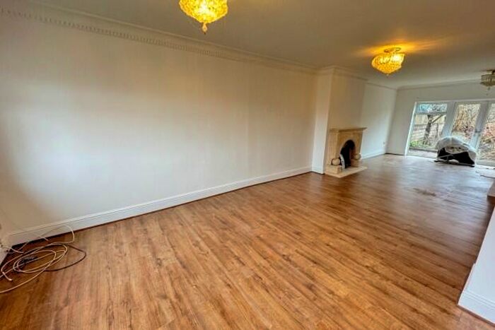 4 Bedroom Terraced House To Rent In Caer Wenault Cardiff, CF14