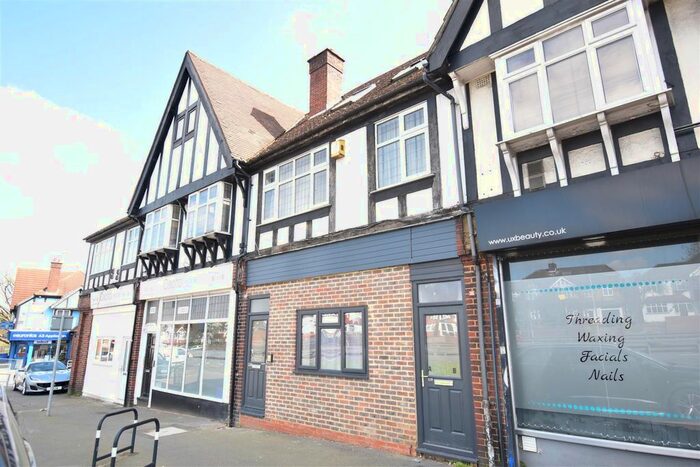 Studio To Rent In Tolworth Rise South, Tolworth, Surbiton, KT5