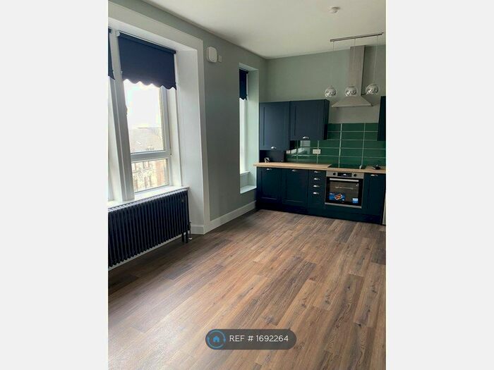 1 Bedroom Flat To Rent In Macintyreplace, Paisley, PA2